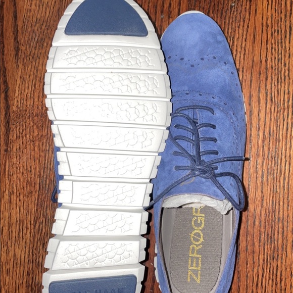 Women’’s Cole Haan Navy shoes - Picture 6 of 6